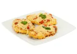 Fried chicken fillet steaks with sweet and sour sauce, 290 g