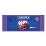 Milk chocolate with oreo cookie pieces